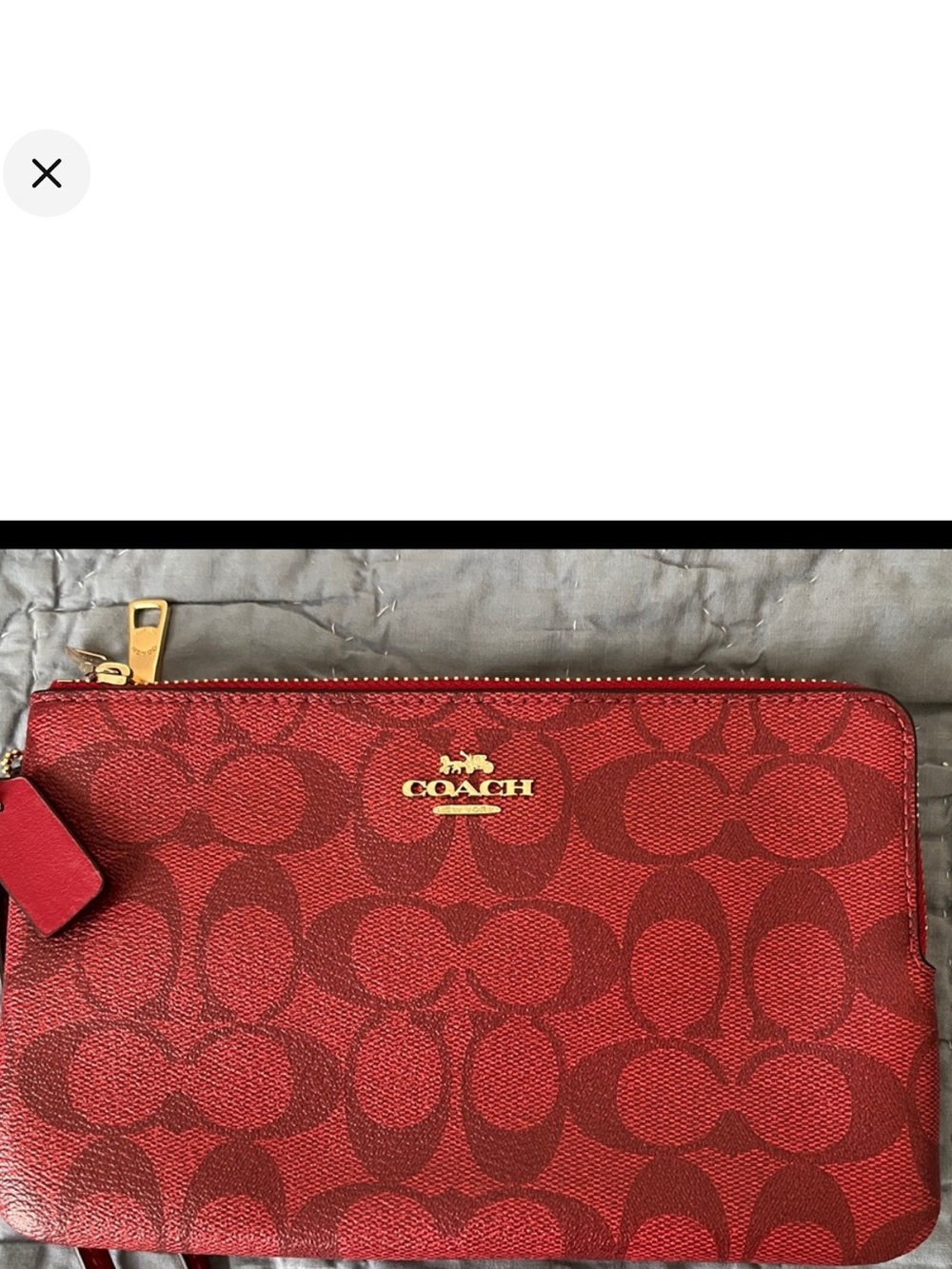COACH SIGNATURE CANVAS DOUBLE ZIP WRISTLET
WALLET